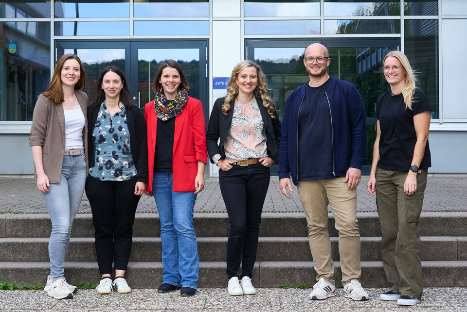 Gruppenfoto von Lehrerinnen und Lehrern der Jahrgangsstufe 7